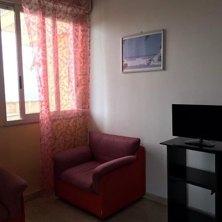 Апартаменты 90Ss Apartament Реджо-ди-Калабрия Экстерьер фото